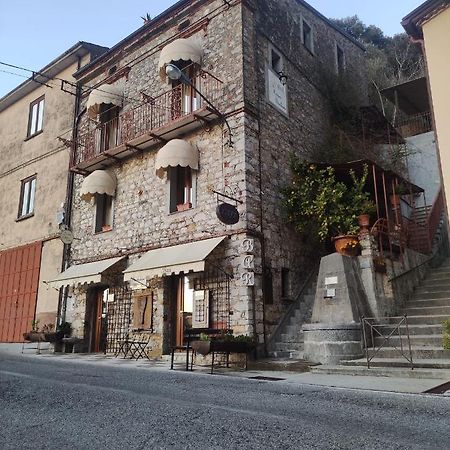 B&B La Fontana Borbone Lauria Inferiore Exterior foto